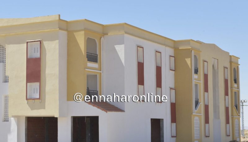 توزيع 2000 وحدة سكنية بتقرت