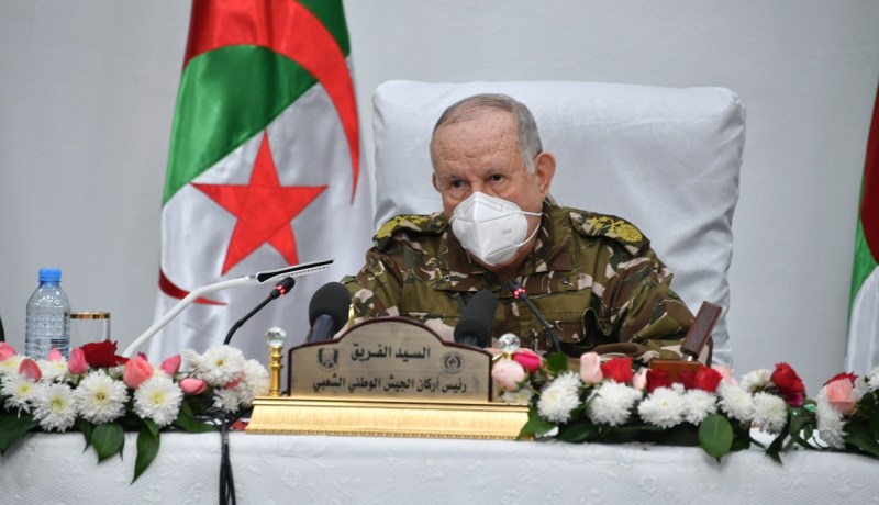 الفريق شنڤريحة في زيارة لورڨلة لتقييم تنفيذ برامج التحضير القتالي