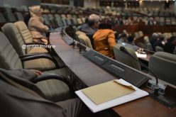 فضح النواب المتغيبين عن الجلسات ونشر أسمائهم «في كل بلاص»
