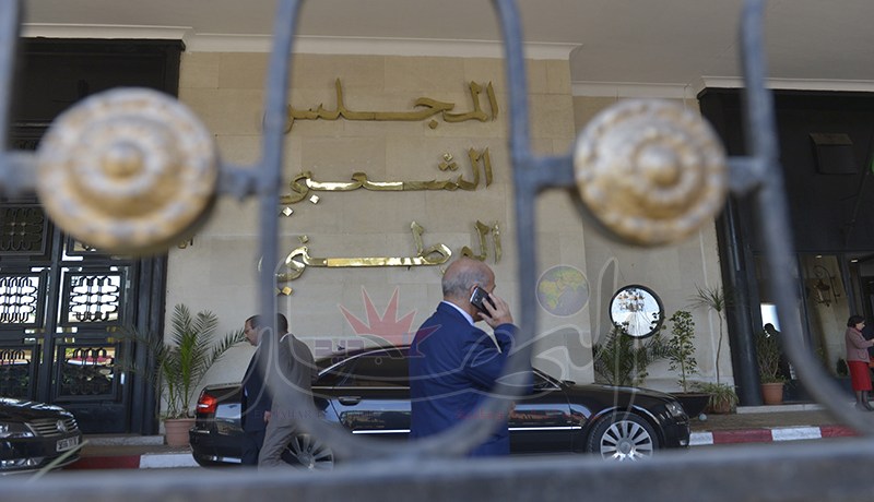 برلماني يخرق قانون حالات التنافي.. ويرفض التنازل عن شقة وظيفية