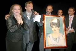 تكريم الفنانة‮ “‬سلوى‮” ‬بعد أكثر من‮ ‬60‮ ‬سنة من العطاء في‮ ‬حفل حضره الفنانون وغابت العائلة