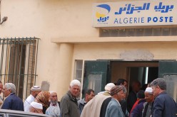 أمواج بشرية من المتقاعدين تخرج إلى الشارع في تيبازة وتحدث حالة طوارئ