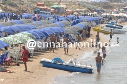 تجميد رخص استغلال الشواطئ من قبل الخواص