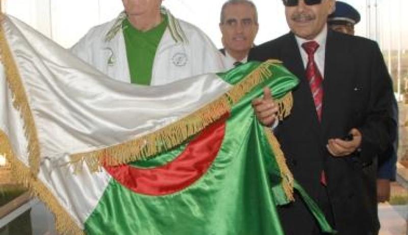 لا أنوي صب الزيت على النار لكننا نستنكر كل ما مس بكرامة الفريق الوطني