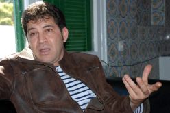بعزيز‮ ‬يستعد لإطلاق ألبوم‮ ''‬يا خليدة‮'' ‬