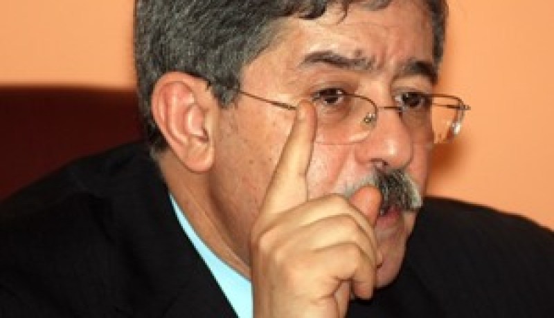 والي بشار يعترض على تعليمة أويحيى