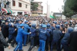 منع  مسيرات الطلبة الجزائريين لنصرة غزة وتوقيف عشرات المحتجين