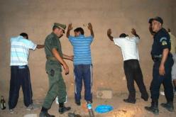 عصابة تنتحل صفة رجال الأمن بـأسلحة ''كلاشينكوف'' خشبية بجيجل