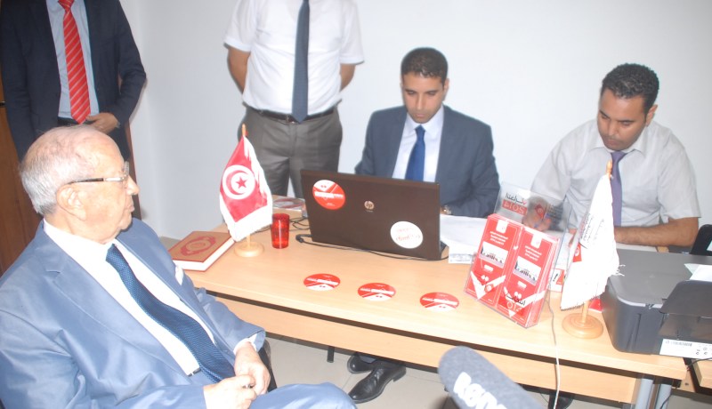 انصار السبسي يتقدمون في عدد الاصوات على باقي مرشحي الرئاسيات