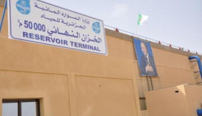 توزيع الماء مجانا على سكان مالي والنيجر المحاذين لحدود الجزائر