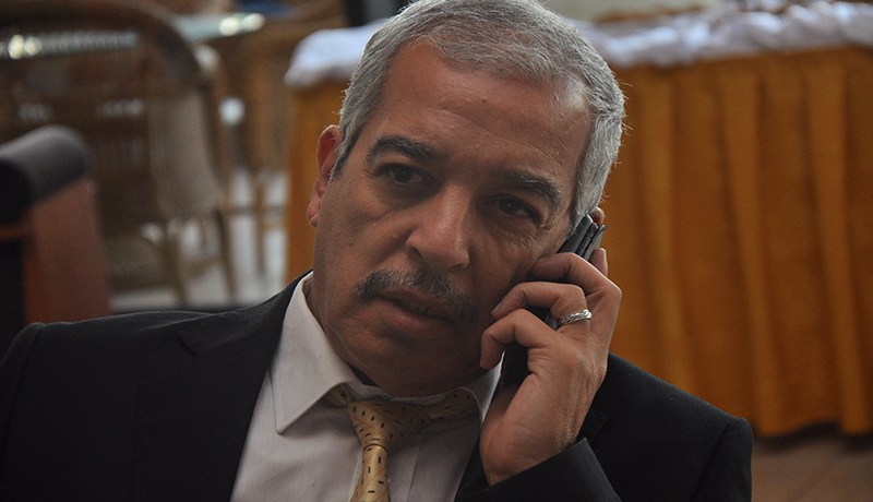 بطروني يمسح كلّش