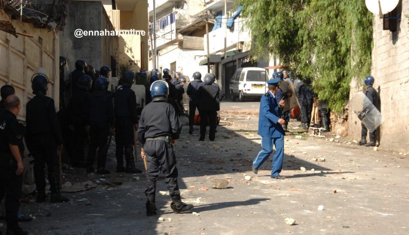 حبس 3 متهمين والإفراج عن 22 موقوفا من سكان «ديار المحصول» بعد احتجاجهم على السكن