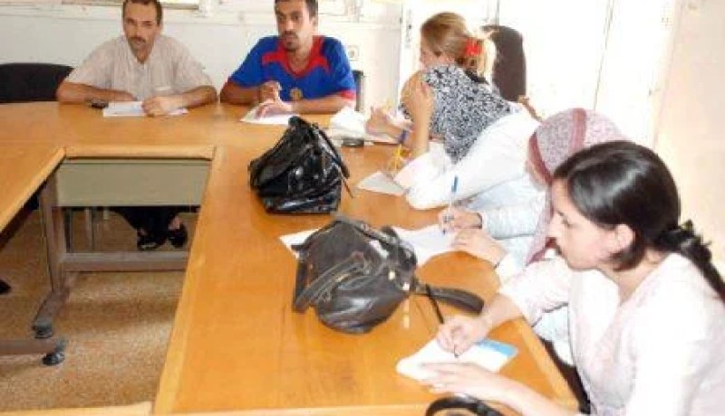 صب أجور الأساتذة النّاجحين في مسابقات 2010/2011 في أفريل