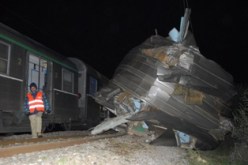 إصابة 19 شخصا في حادث اصطدام قطارين بالعاصمة