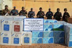 ضبط 4 قناطير زطلة و50 ألف علبة سجائر في تندوف وورقلة