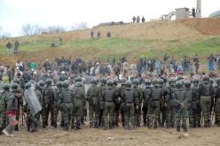 توقيف 26 شابا بعد مشادات عنيفة بين قوات الدرك وسكان الرياشة في الدويرة