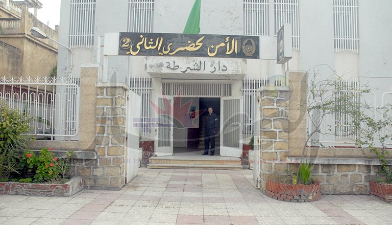 جرحى في صفوف الشرطة عقب محاولة ملثّمين اقتحام مقر الأمن الحضري الثاني بعين فكرون