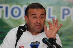 الحارس الثاني  لمحاربي الصحراء يبعد من قائمة اللاعبين المحليين