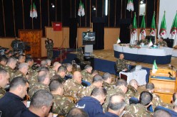 قايد صالح: هناك رهانات وتحديات تواجهها الجزائر والجيش واعٍ بها