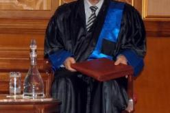 إطار بوزارة التعليم العالي يسرق شهادة دكتوراه…