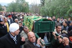 الصحفي عثمان محي الدين يشيع إلى مثواه الأخير