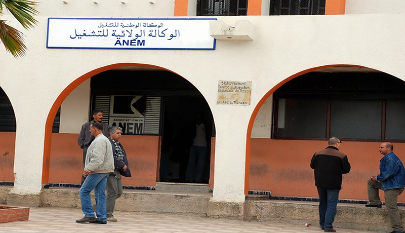 أقارب موظفين بوكالة التشغيل ضمن قائمة توظيف فــي «سوناطــراك» وبطالــو المنيعــة يحتجــون