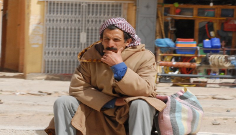 الحكومة توافق على مبدأ رفع الأجور
