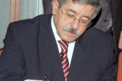 الحكومة تحمِّل الفلاحين مسؤولية اضطراب الأسعار وتتعهد بوضع حد للمضاربين