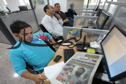 باقات الورد‮ ‬تتهاطل‮ ‬على‮ ‬النهار ‬