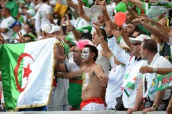 الاكتفاء بنقل 250 مناصر يـوم 11 جانفي إلى تونس لمناصرة الخضر والعودة يوم 12 جانفي