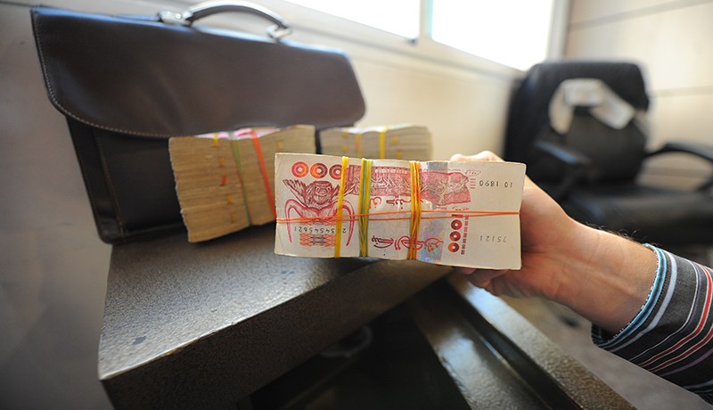 18 شهرا حبسا لزوجين نصبا على سيدة وسلباها مليار ونصف في العاصمة