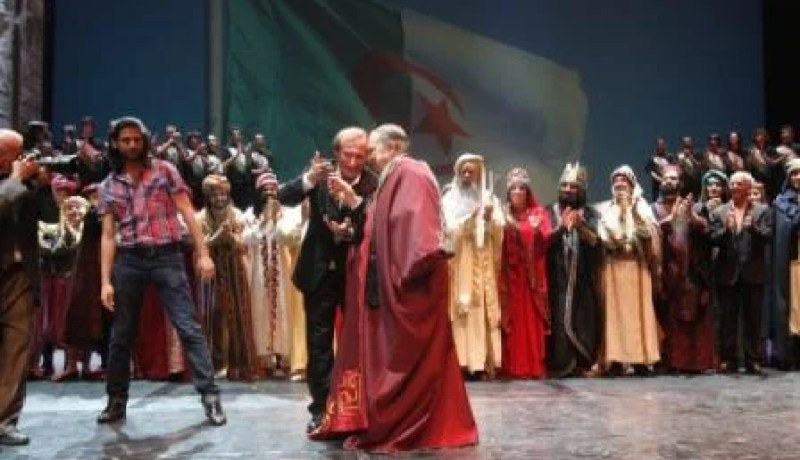 بوتفليقــة ''يرد'' عـلى مقاطعة المغرب لتظاهرة عاصمة الثقافة الإسلامية