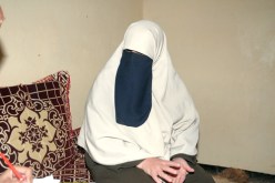 “والدي غرّر بي وزوّجني بثلاثة إرهابيين في الجبل”