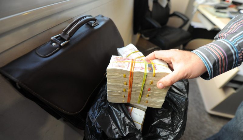 «عجزنـــا عـــن تسديـــد 1000 مليـــار سنتيـــم كمنحـــة لــــ42 ألـــف متقاعـــد»