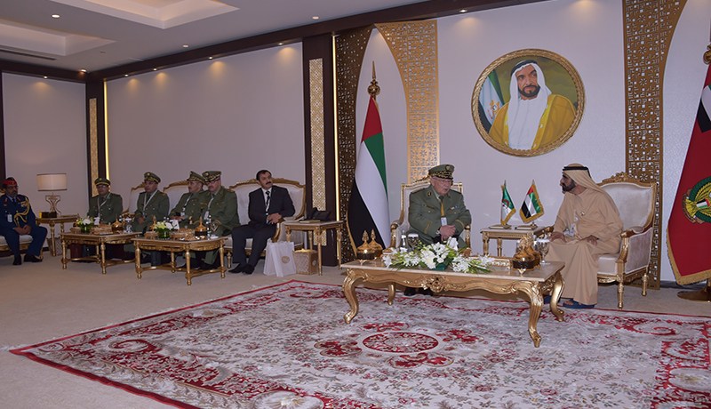 بالصور..قايد صالح يقيم التعاون العسكري بين الجزائر والإمارات