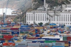 سرقة بضاعة رجل أعمال من ميناء وهران