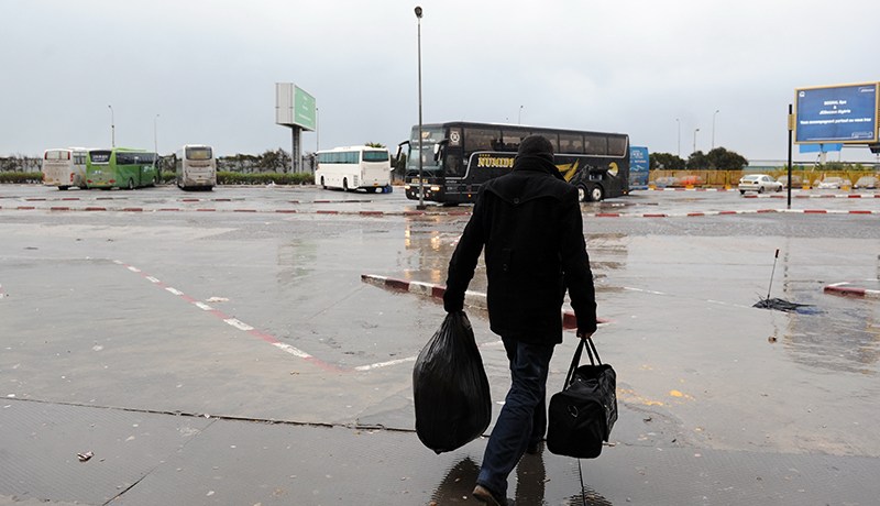 وزارة النقل ترخّص للناقلين اقتناء حافلات خردة