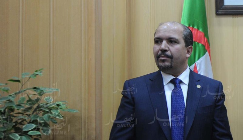 عيسى: لايوجد أي حاج جزائري “حراڤ”