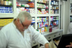 فتح صيدليات للعمل بنظام 24 ساعة