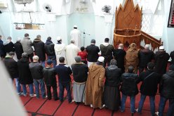 محكمة سكيكدة تدين 22 شخصا من الطائفة الأحمدية بعام سجنا