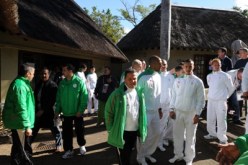 مونديال 2010: المنتخب الجزائري يقوم بزيارة الى مدينة “مارقات” بسان لامير