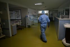 3 آلاف طبيـــب جزائـــري يجتـــازون امتحـــان ممـــارســـة الطّـــب فـــي فرنســـا