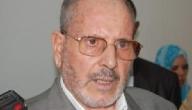 نظام منح جديد لتحسين معيشة الأئمة وعمال القطاع