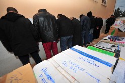 5ملثمين يختطفون تلميذا من أمام متوسطة بمدينة تلمسان