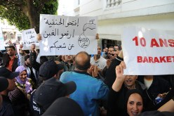 الشارع يغلي وبحوزتكم 180 ألف مسكن غير موزع