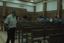 بنك الجزائر يتكبَّد خسارة صفقة تصدير 4 مليون علبة تنظيف إلى ليبيا