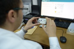 هويات المواطنين بالدراهم في الفنادق وشركات الخواص