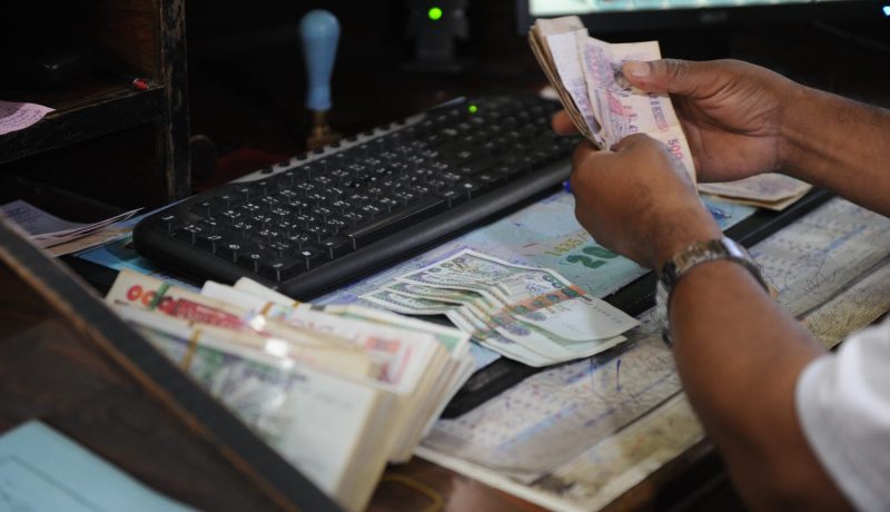 أحضروه لتصليح حاسوب فاختلس 11 مليون بمكتب بريد