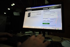 فتاة مجهولة تحتال على شاب وتاجر من تلمسان و”تدوّخ” المحققين بهويتها غير المعروفة