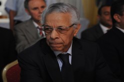 حمروش يحفظ للمعارضة ماء وجهها